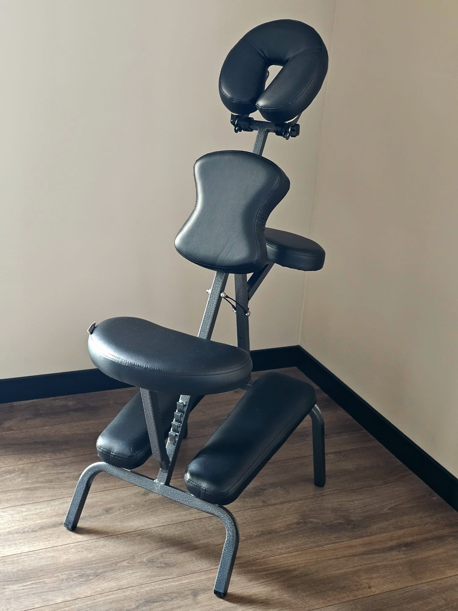 Massagestoel voor stoelmassage in de praktijk